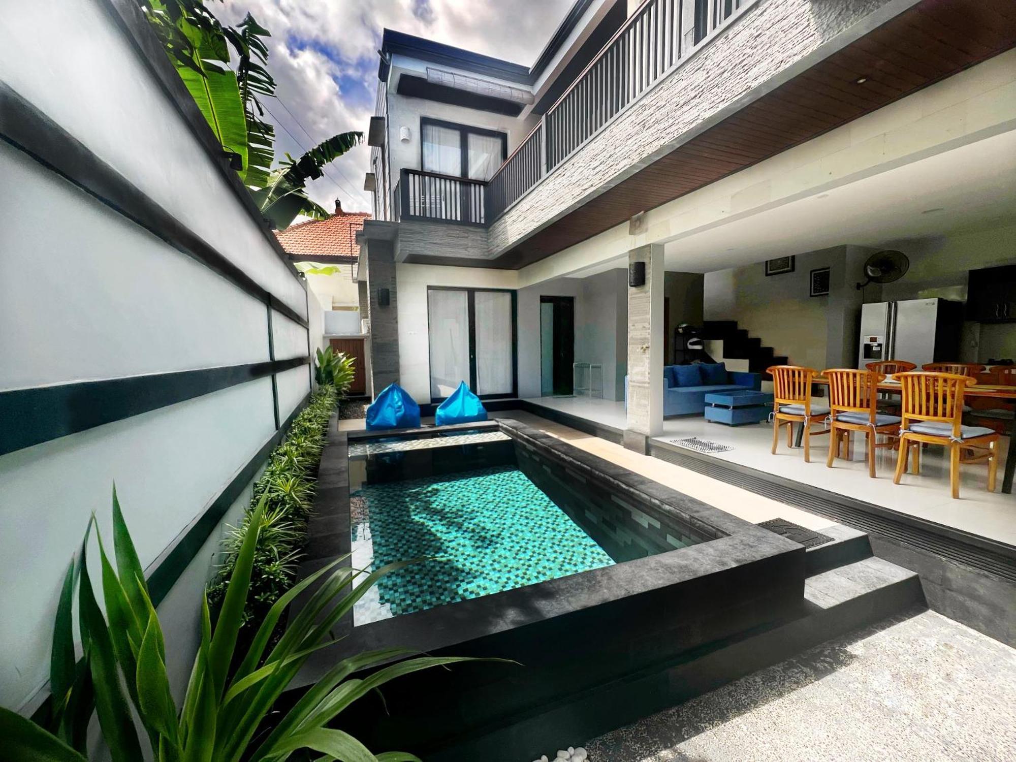 Deja View Villa Jimbaran  Exterior photo